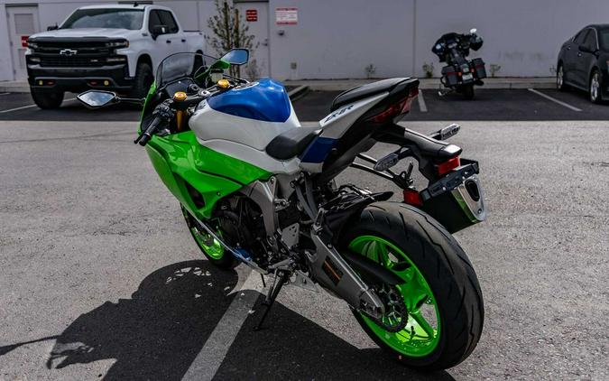 2024 Kawasaki Ninja® ZX™-6R 40th Anniversary Edition ABS