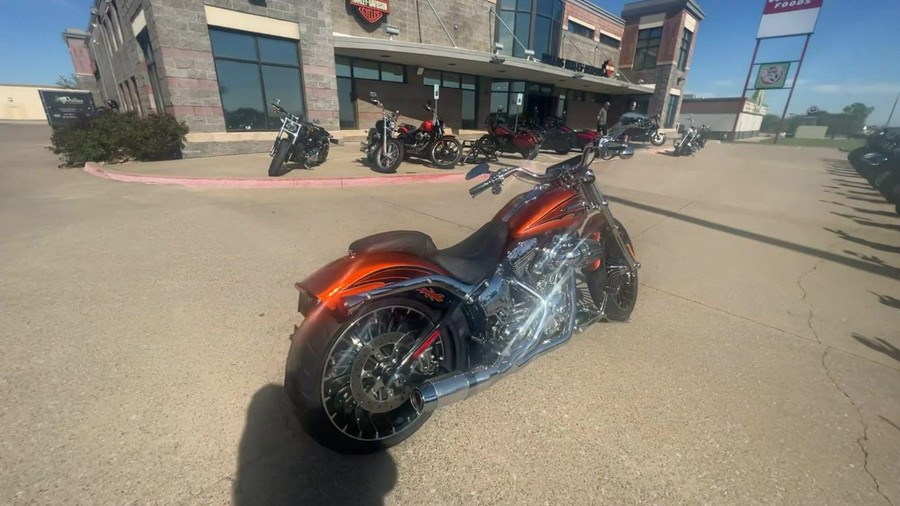 2014 Harley-Davidson CVO Breakout