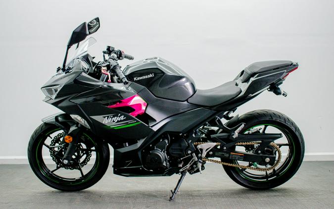 2023 Kawasaki Ninja 400