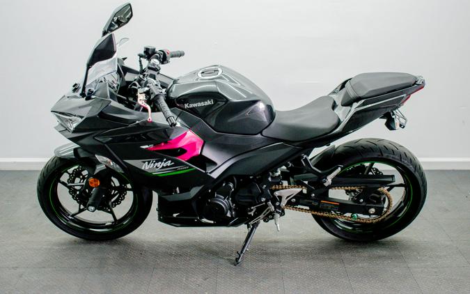 2023 Kawasaki Ninja 400