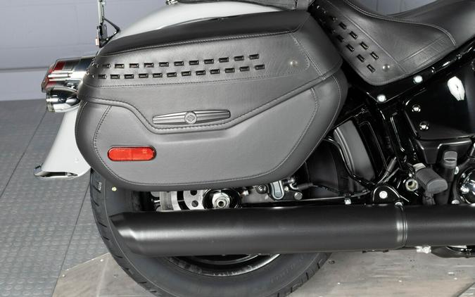 2025 Harley-Davidson Heritage Classic FLHC