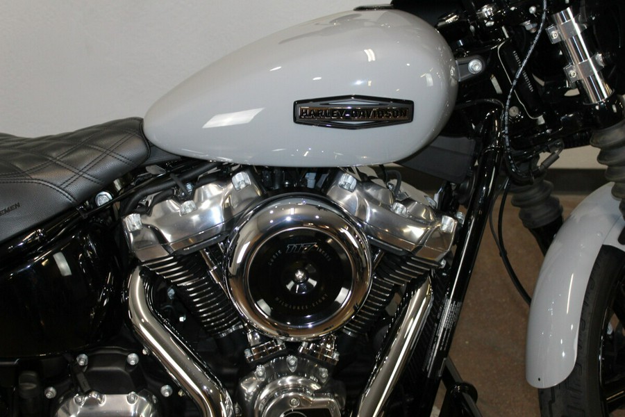 Harley-Davidson Street Bob® 2025 FXBB 84588615 BILLIARD GRAY