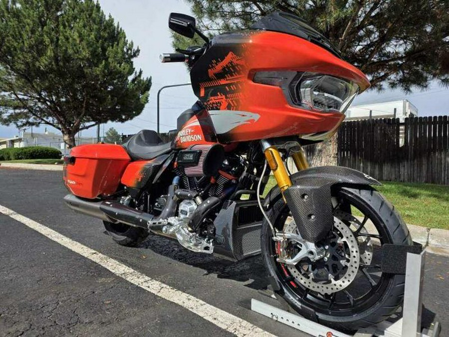 2025 Harley-Davidson® CVO™ Road Glide RR® 131
