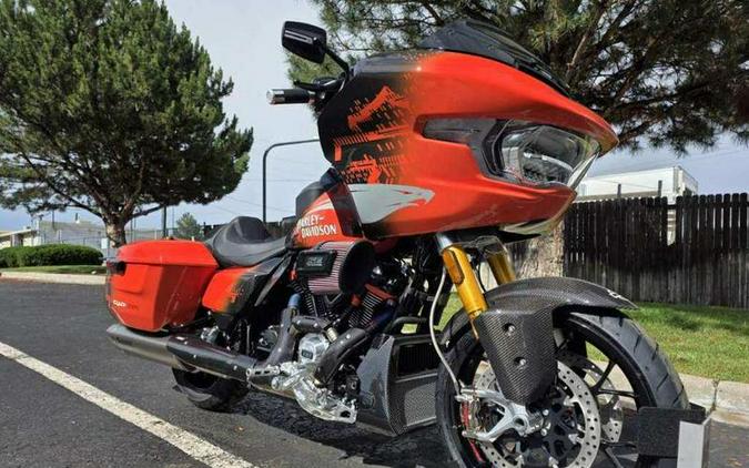 2025 Harley-Davidson® CVO™ Road Glide RR® 131