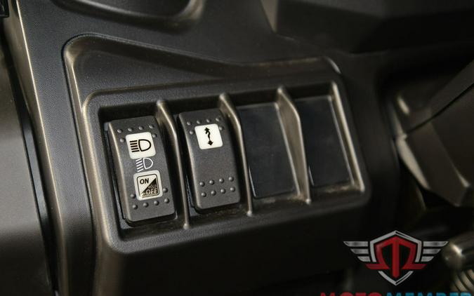 2025 Can-Am Defender XT HD7