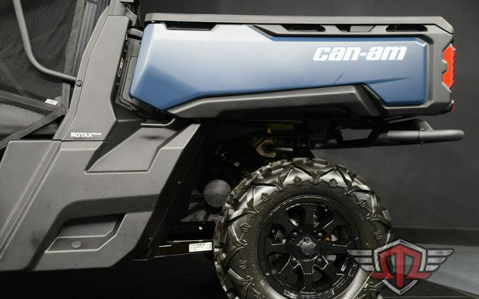 2025 Can-Am Defender XT HD7