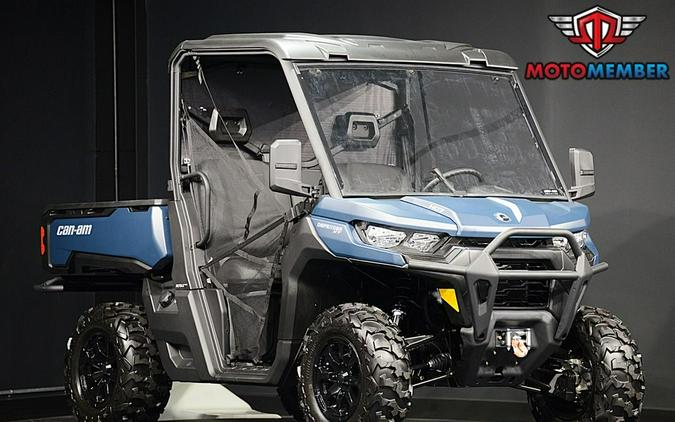 2025 Can-Am Defender XT HD7