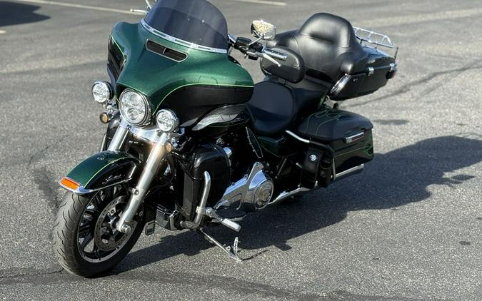 2015 Harley-Davidson® FLHTKL - Ultra Limited Low