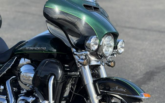 2015 Harley-Davidson® FLHTKL - Ultra Limited Low