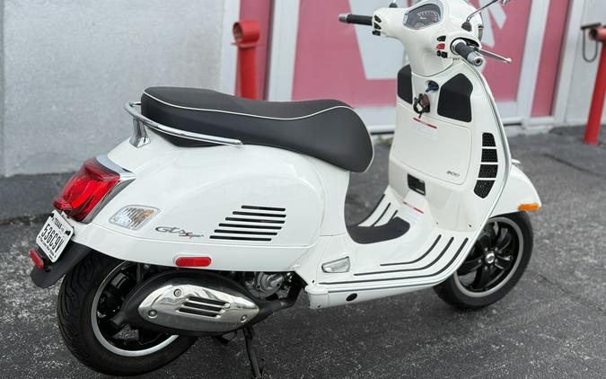 2022 Vespa GTS Super 300 Sport - 03797T