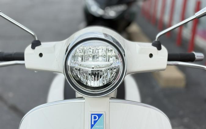 2022 Vespa GTS Super 300 Sport - 03797T