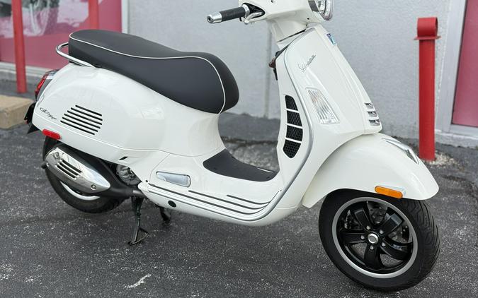 2022 Vespa GTS Super 300 Sport - 03797T