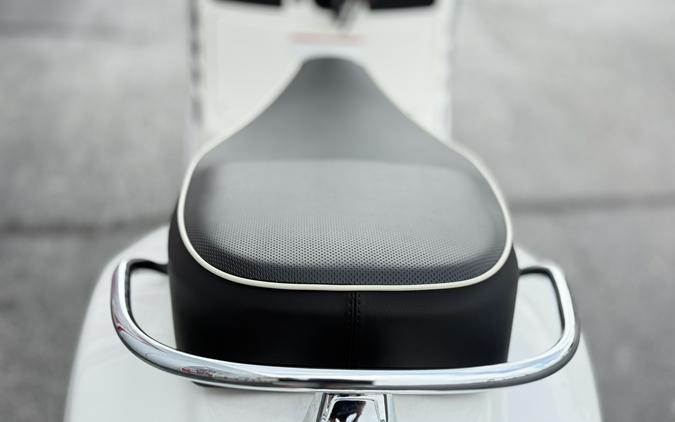 2022 Vespa GTS Super 300 Sport - 03797T
