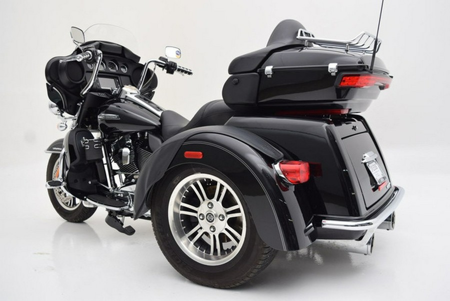 2015 Harley-Davidson FLHTCUTG - Tri-Glide Ultra