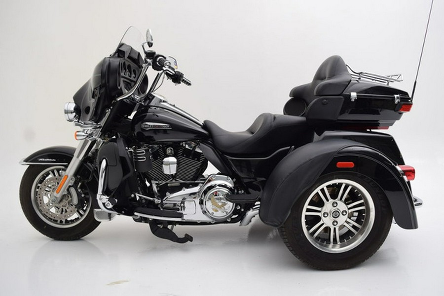 2015 Harley-Davidson FLHTCUTG - Tri-Glide Ultra