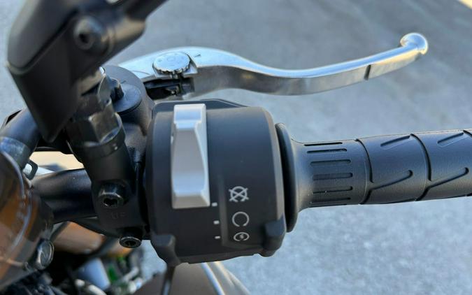 2026 Kawasaki Z1100 SE ABS