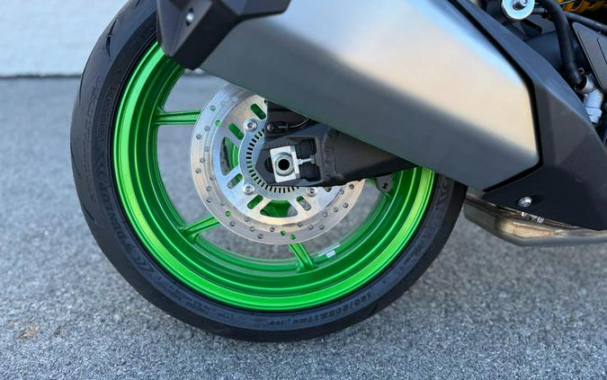 2026 Kawasaki Z1100 SE ABS