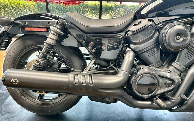 2025 Harley-Davidson® Nightster® Vivid Black