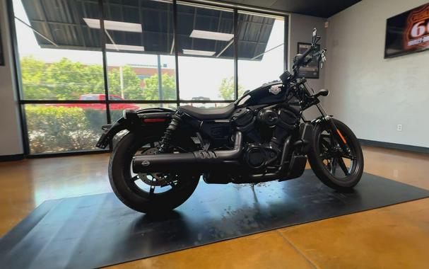 2025 Harley-Davidson® Nightster® Vivid Black