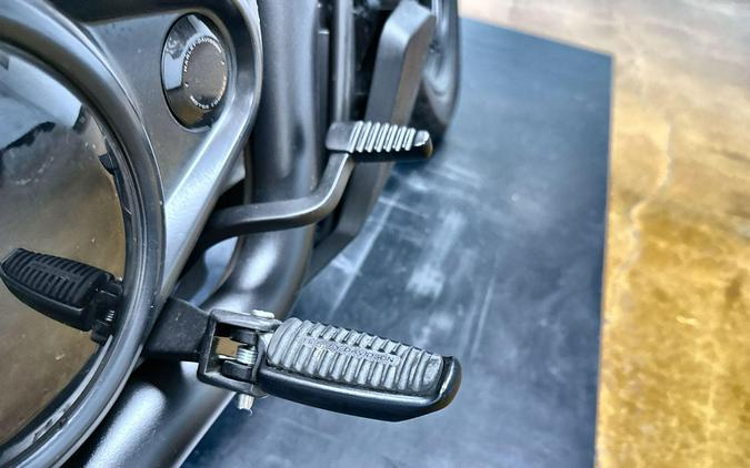 2025 Harley-Davidson® Nightster® Vivid Black