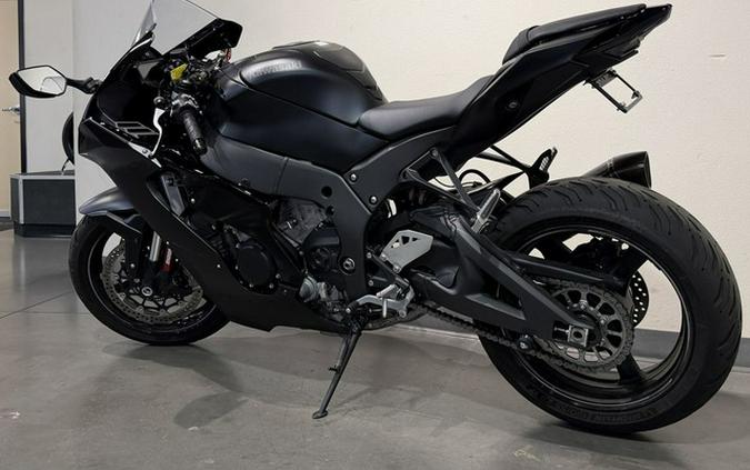 2025 Kawasaki Ninja ZX-10R KRT Edition