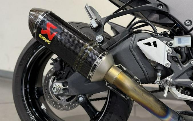 2025 Kawasaki Ninja ZX-10R KRT Edition
