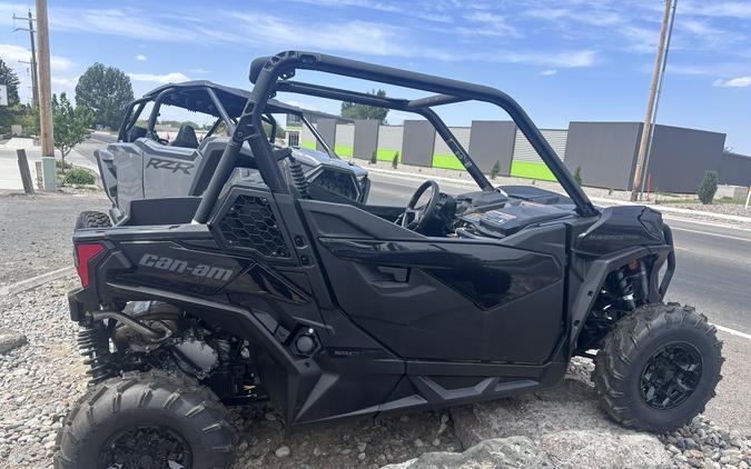 2026 Can-Am Maverick Trail DPS 1000R
