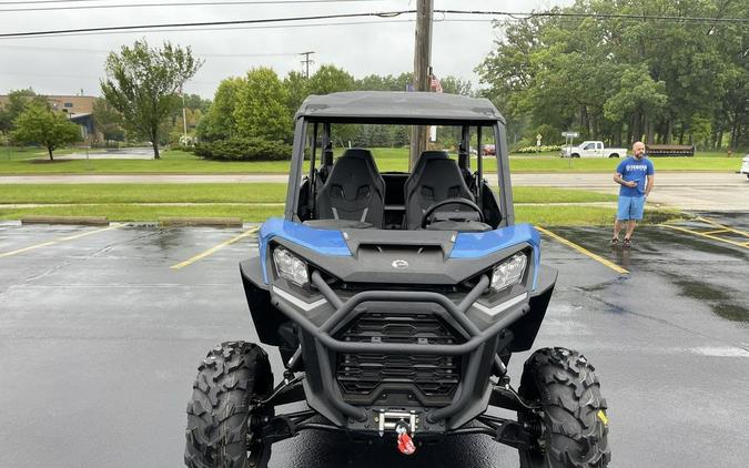 2023 Can-Am® Commander MAX XT