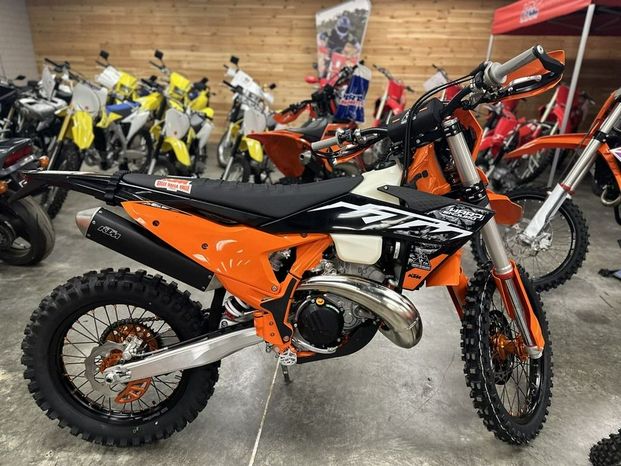 2025 KTM XC 300 W Hardenduro