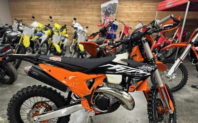 2025 KTM XC 300 W Hardenduro