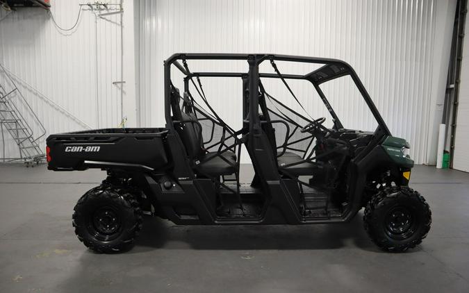 2023 Can-Am® Defender MAX HD7