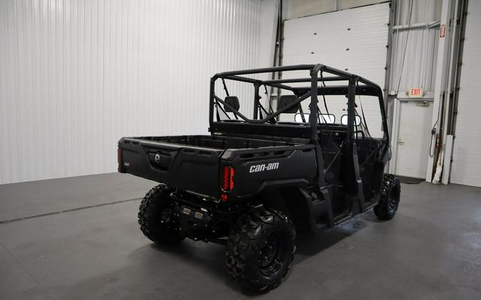 2023 Can-Am® Defender MAX HD7