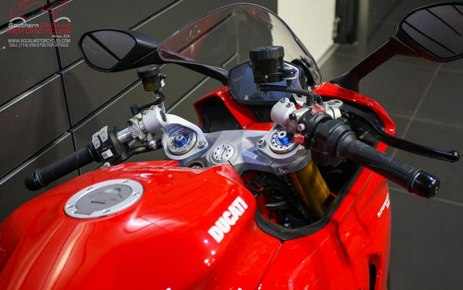 2023 Ducati SuperSport 950 S Ducati Red