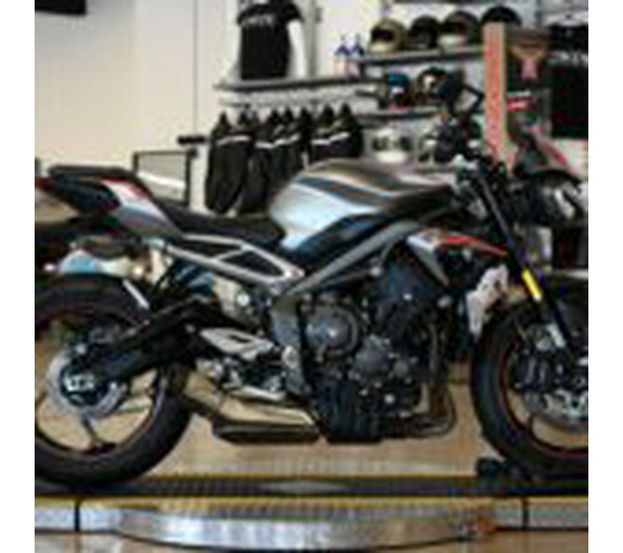 2022 Triumph Street Triple R Low