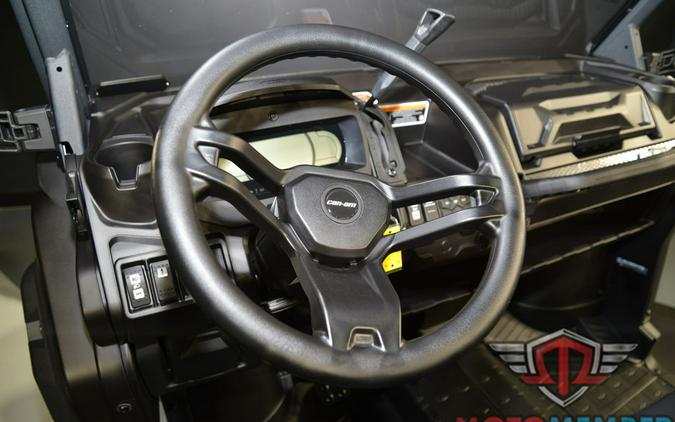 2025 Can-Am Defender MAX Lone Star