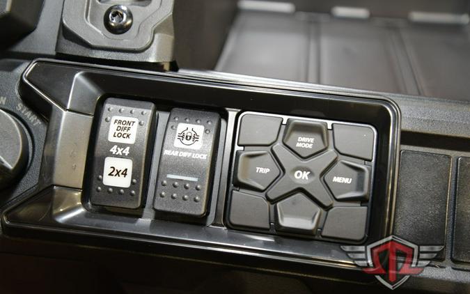 2025 Can-Am Defender MAX Lone Star