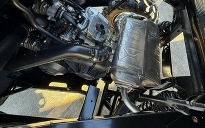 2026 Can-Am Commander XT 700