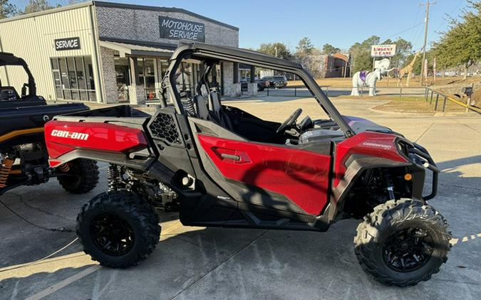 2026 Can-Am Commander XT 700