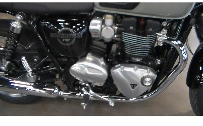 2026 Triumph Bonneville T120 Base