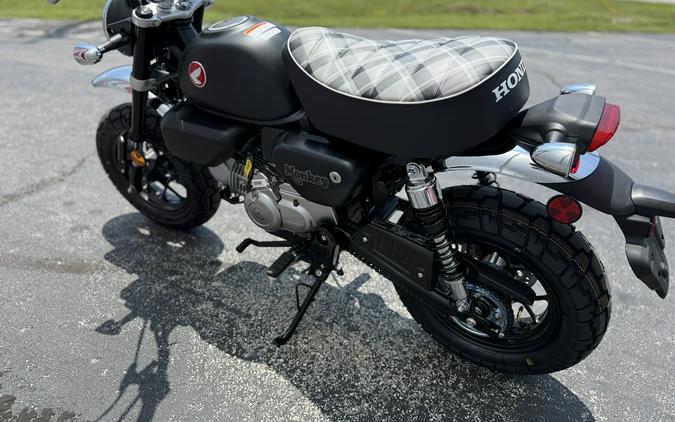 2026 Honda Monkey Matte Black Metallic