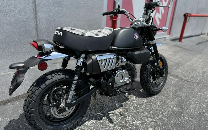 2026 Honda Monkey Matte Black Metallic