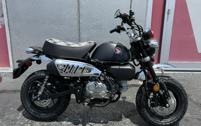 2026 Honda Monkey Matte Black Metallic