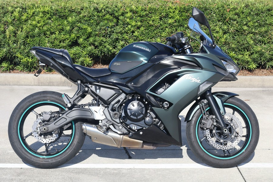 2025 Kawasaki Ninja® 650 ABS