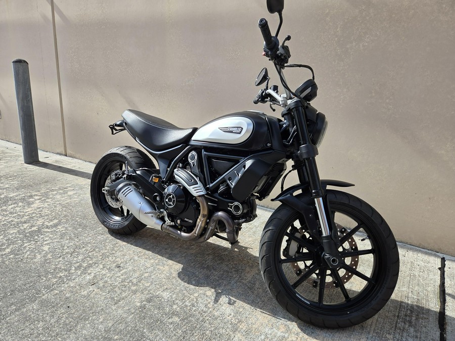 2020 DUCATI SCRAMBLER 800 DARK STEALTH