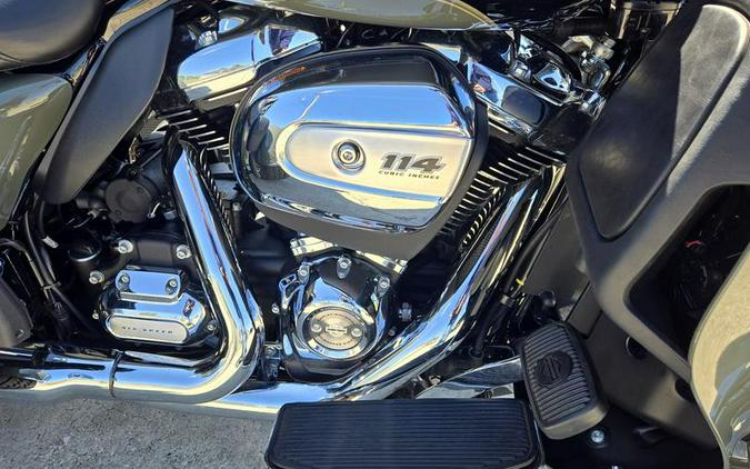 2021 Harley-Davidson® FLHTCUTG - Tri Glide® Ultra