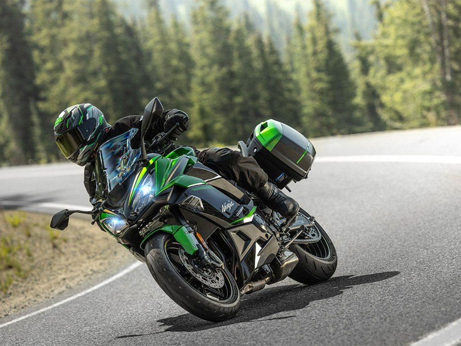2025 Kawasaki Ninja 1100SX SE ABS