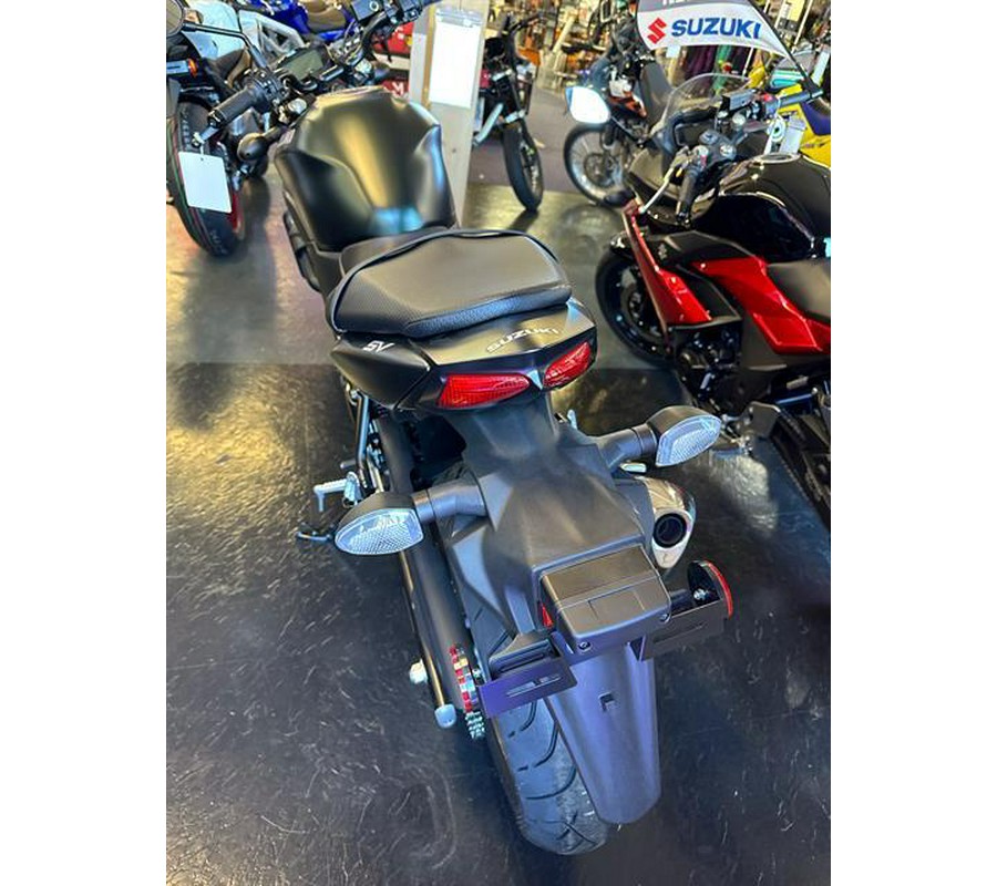2025 Suzuki SV650 ABS