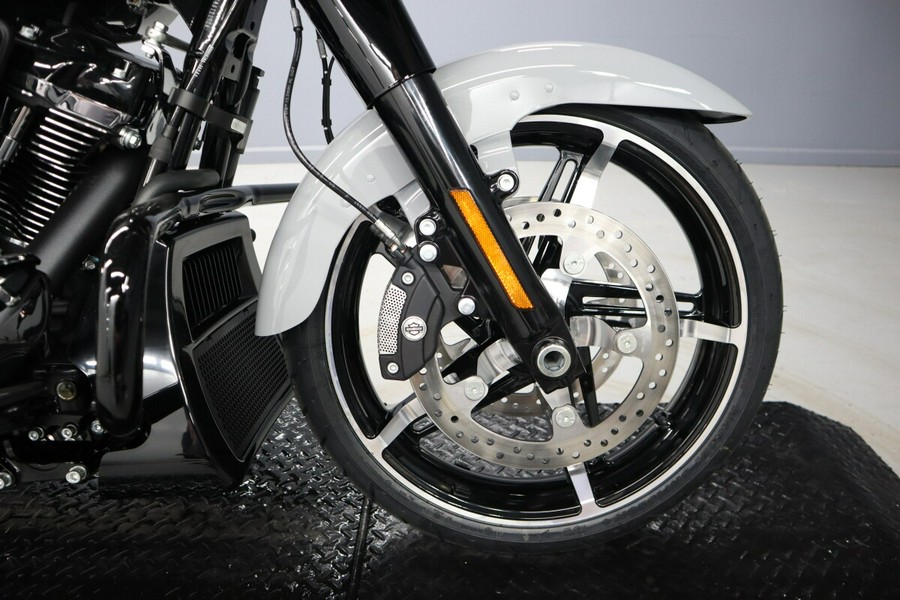 2025 Harley-Davidson Street Glide FLHX