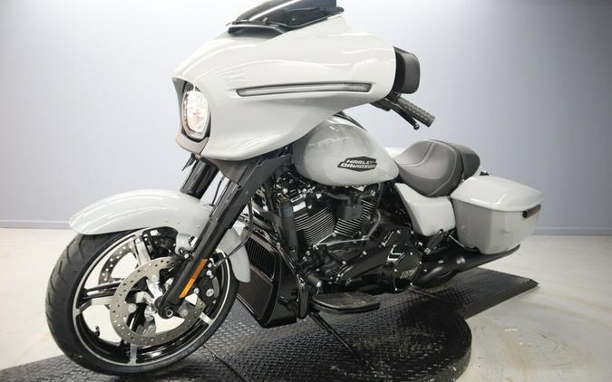 2025 Harley-Davidson Street Glide