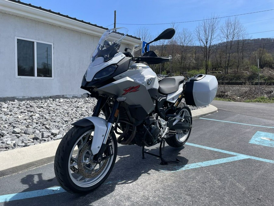 2021 BMW F 900 XR Light White